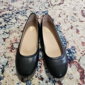 ABEO Women’s Promenade Flat Comfort Ballet Flat Round Toe Black Size 7M